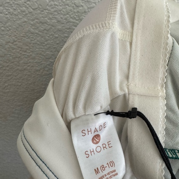 Shade & Shore Green and Cream Swimsuit - Picture 9 of 9